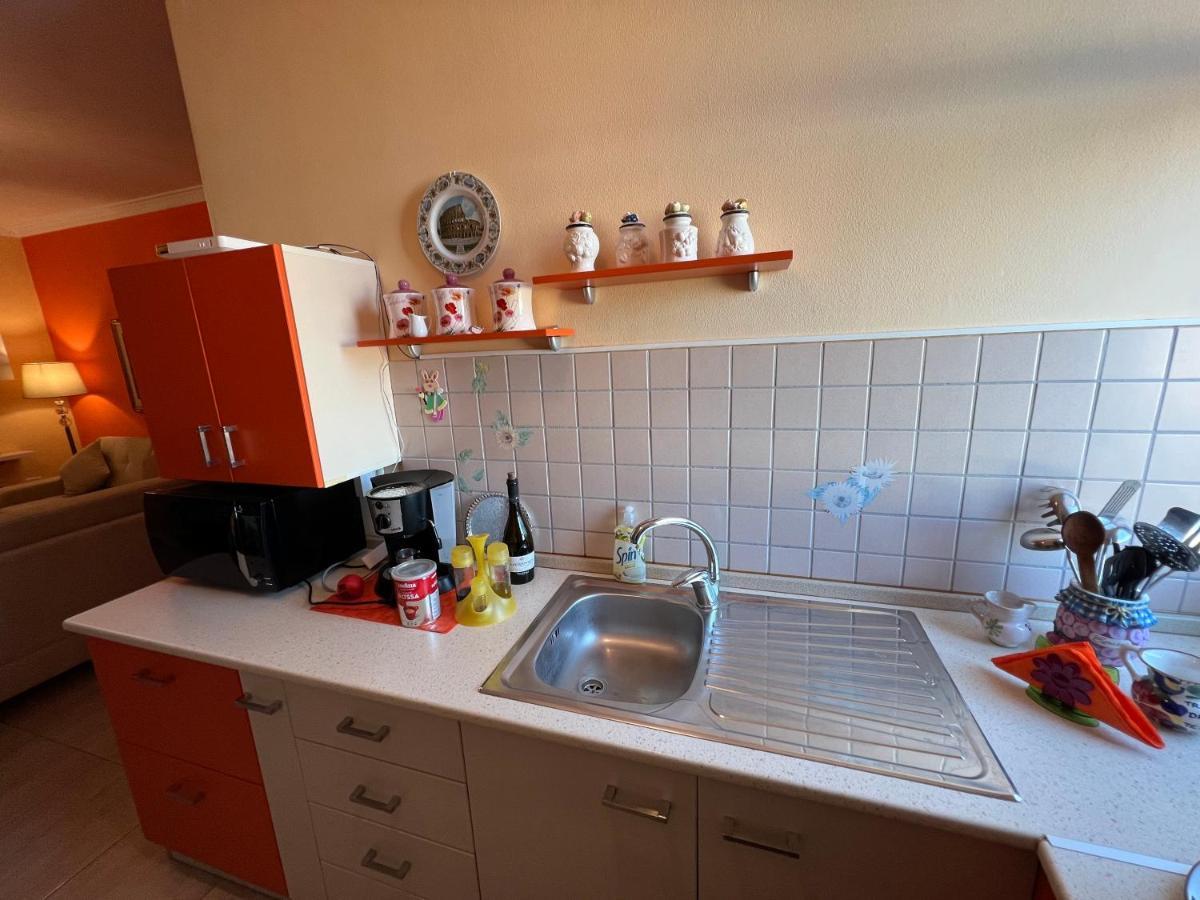 City Center Apartment In Shkodra Kültér fotó
