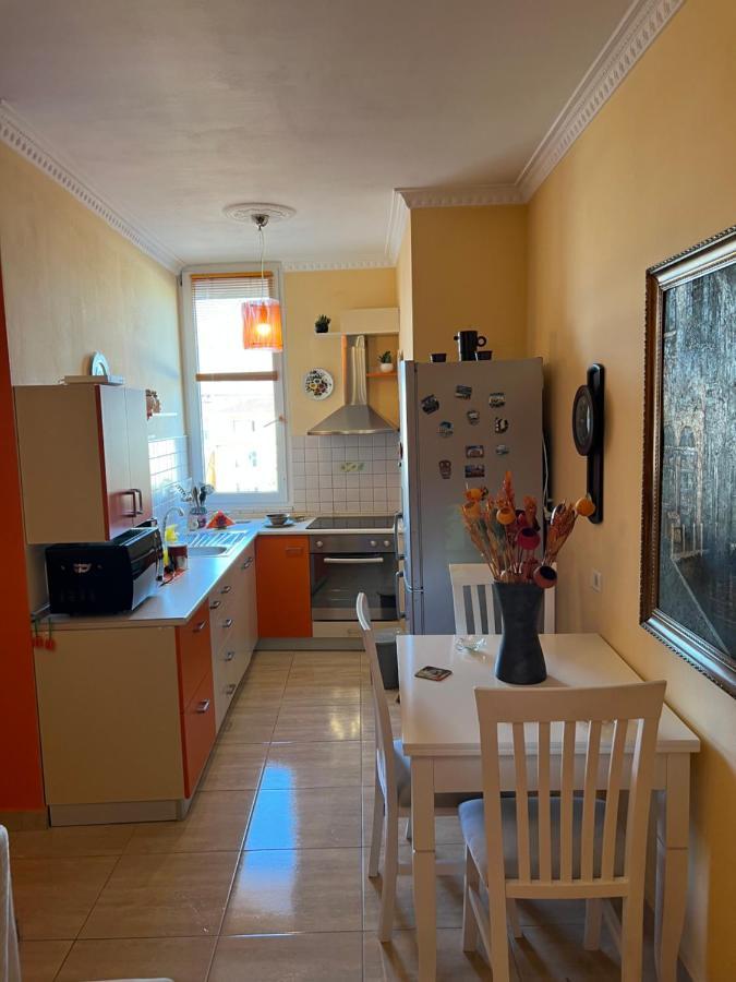 City Center Apartment In Shkodra Kültér fotó