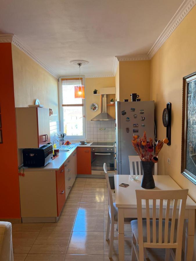 City Center Apartment In Shkodra Kültér fotó